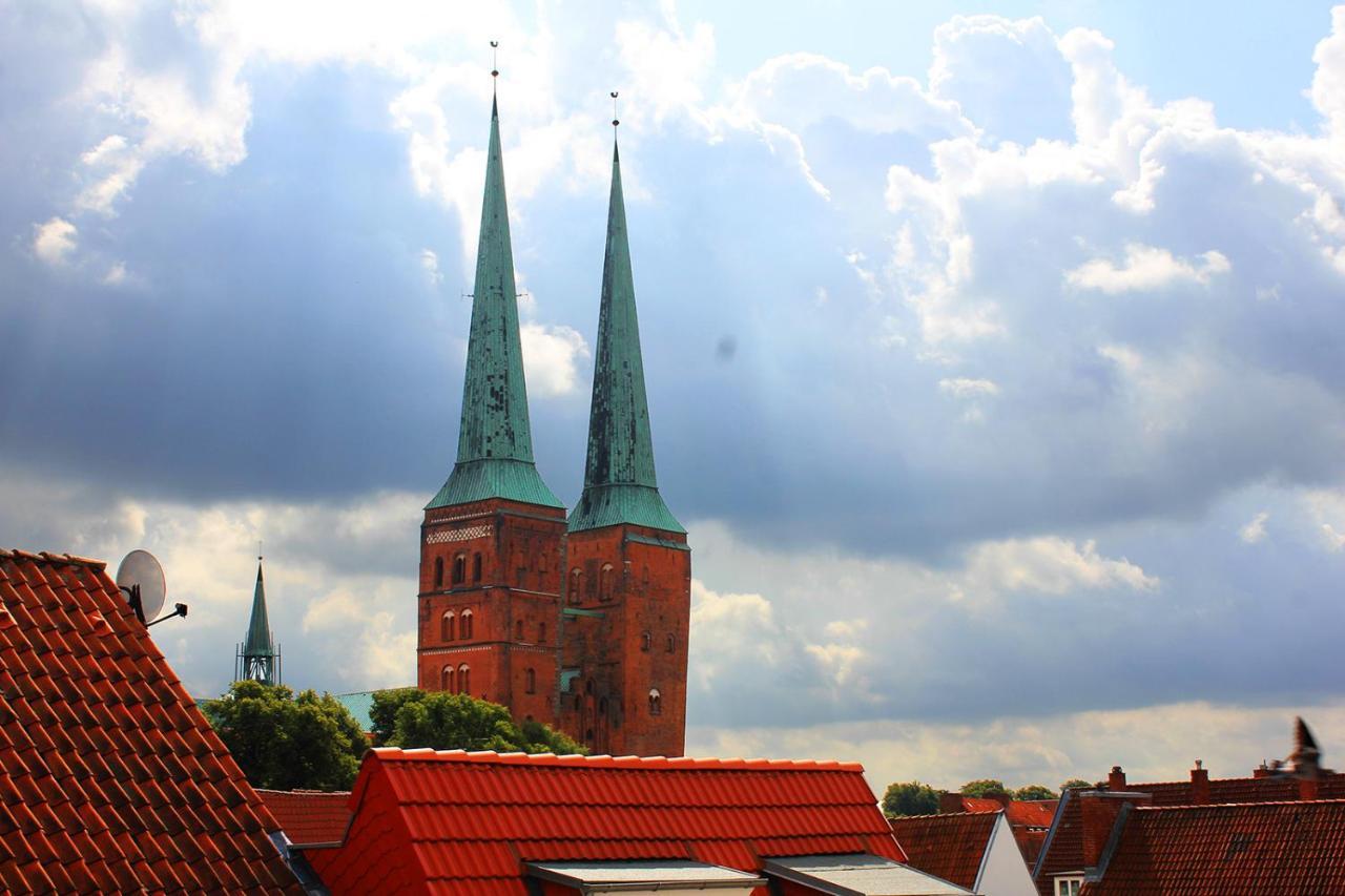 Cvjm Hotel Am Dom Lubeck Exterior photo